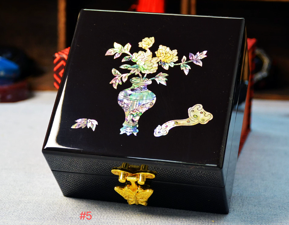 Advance -sale Lucky Floral Vase Mother of Pearl Jewelry & Watch Box | Red Lacquerware Inlay | Handcrafted Chinese Intangible Heritage Keepsake Box
