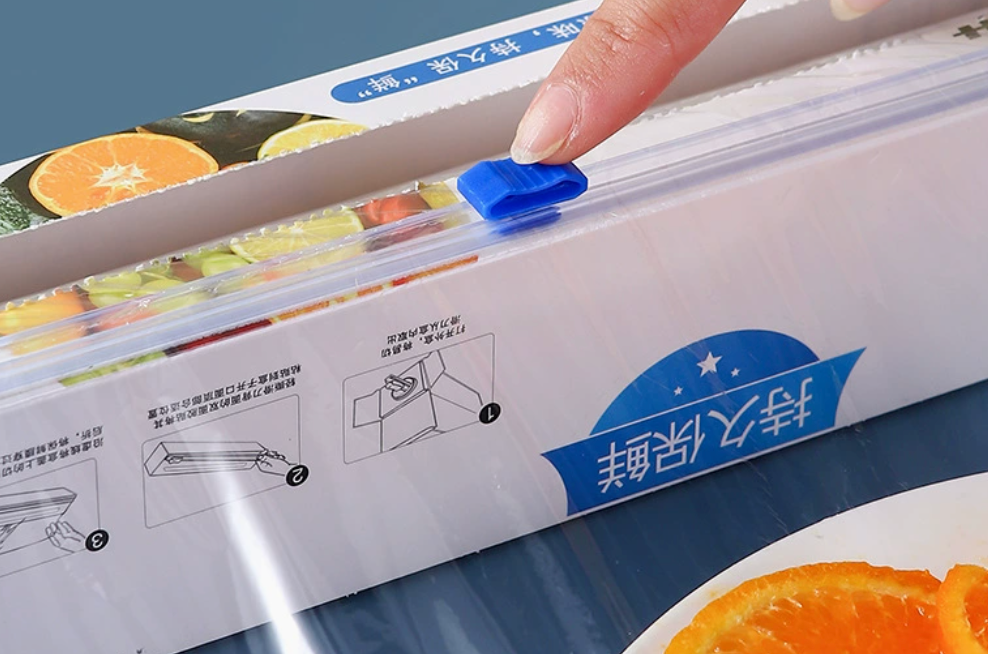 30cm✖️30m,Food-Grade Disposable PE Cling Wrap with Slide Cutter — Thickened Household Plastic Wrap in Box, Easy Tear-Free Cutting Film for Food Preservation