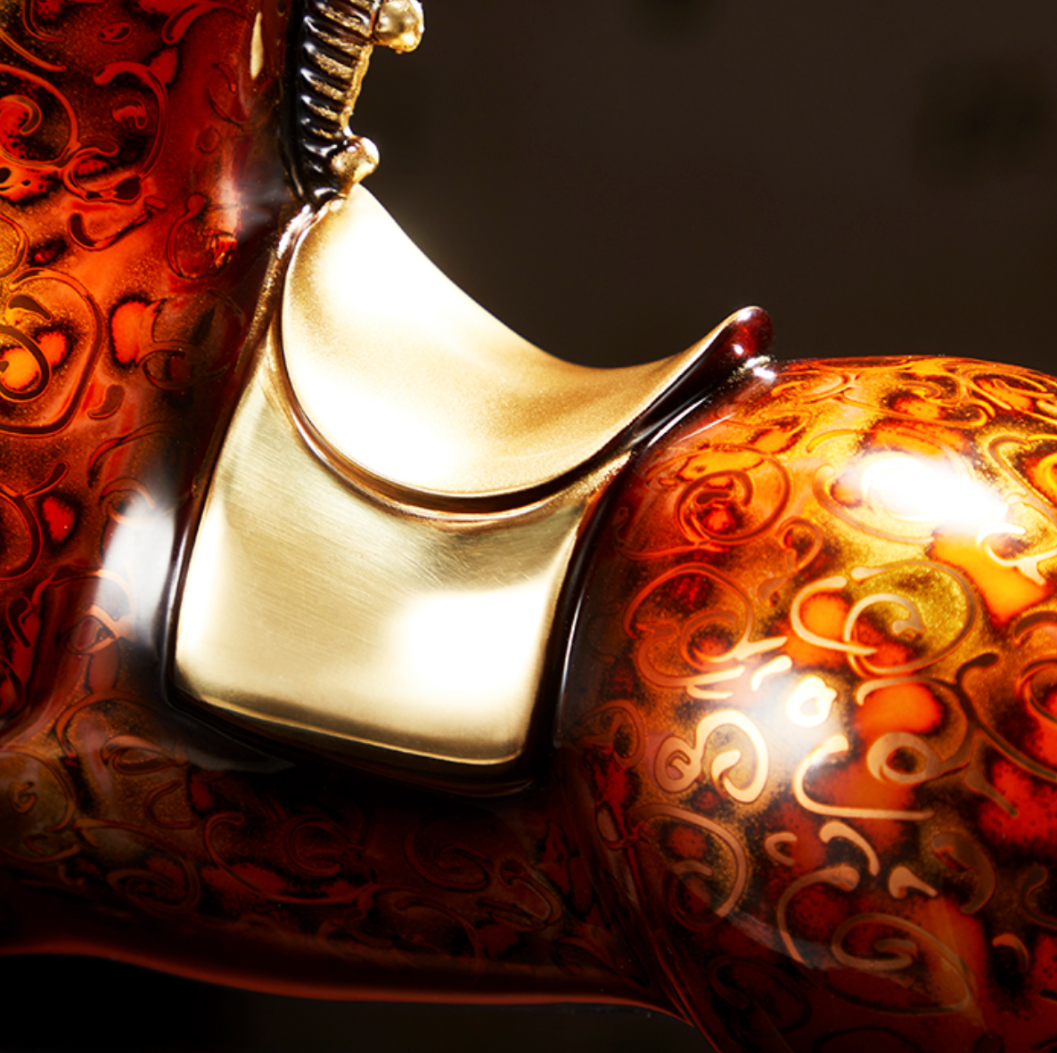 Urushi horse