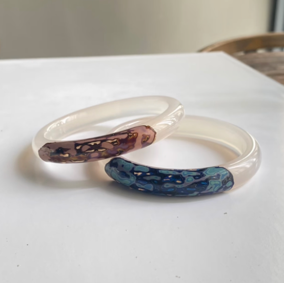 Agate & Urushi Lacquer Bangle | Blue Rhinoceros Skin Lacquer on White Stone | Handcrafted Chinese Lacquerware Bracelet