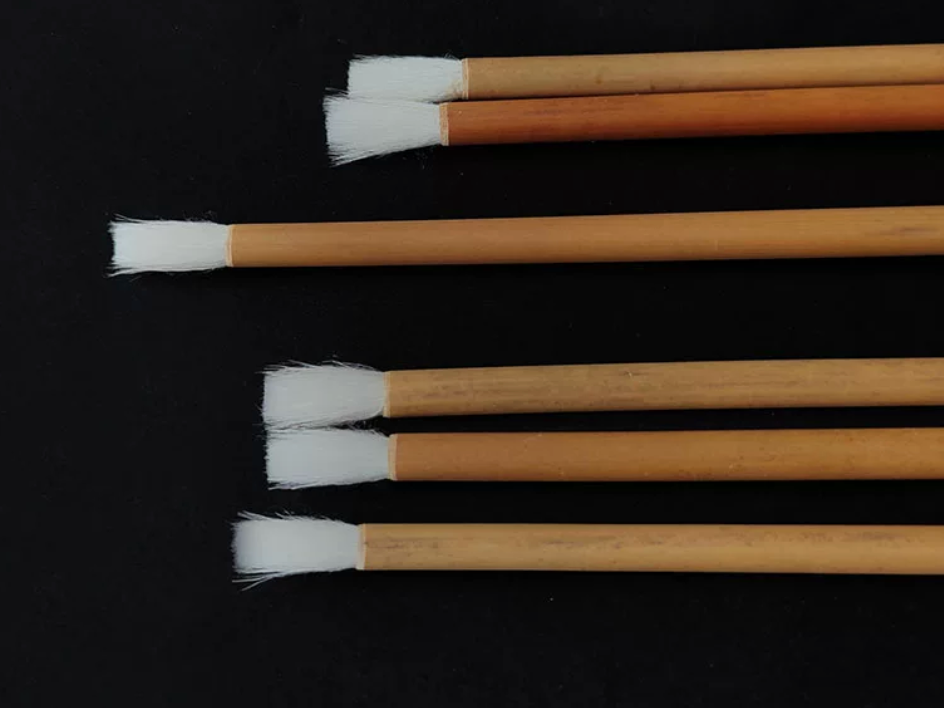 Wool Gilding Brush, Powder Gathering Wand | For Kintsugi, Maki-e, Lacquer Art, Lacquer Painting, Lacquerware & Ceramic Craft