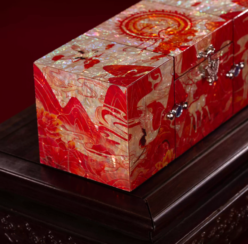 Red Phoenix Mother of Pearl Bridal Box | Full-Inlay Chinese Lacquerware | Luxury Handcrafted Wedding Dowry Jewelry Box