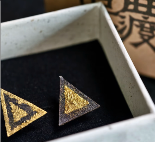 Gold Triangle Maki-e Lacquer Stud Earrings | Black & Gold Geometric Minimalist | Handcrafted Urushi Lacquerware Earrings