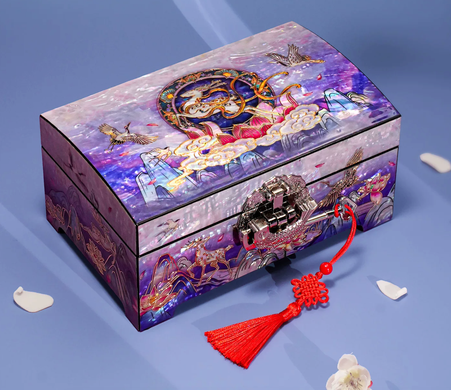 Mother of Pearl Lacquer Jewelry Box | Iridescent Chinese Deer Motif | Luxury Handcrafted Wedding Gift Storage Box