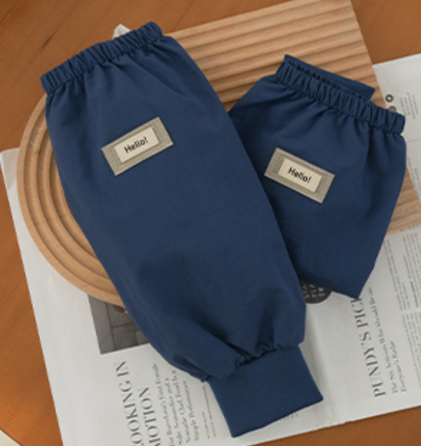 Wear-resistant waterproof oil-proof sleeves