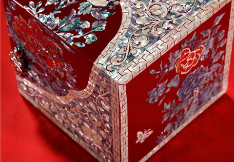 Mother of pearl jewelry box